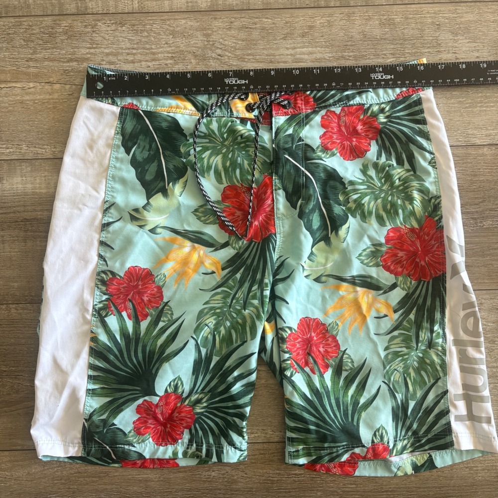 Hurley Board Shorts Men 32 Floral Hibiscus Tropical Surf Swim Trunks Quick Dry - Picture 5 of 8